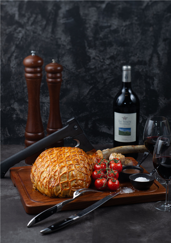 Tomahawk Wellington 惠灵顿战斧牛排.jpg