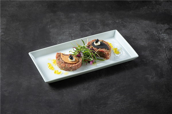 澳大利亚牛肉鞑靼“阴阳” Australian beef tartare Yin & Yang.jpg